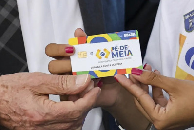 Saiba quem tem direito ao Pé-de-Meia; pagamentos começam nesta terça