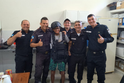 Quartel do 29º BPM recebe uma visita ilustre