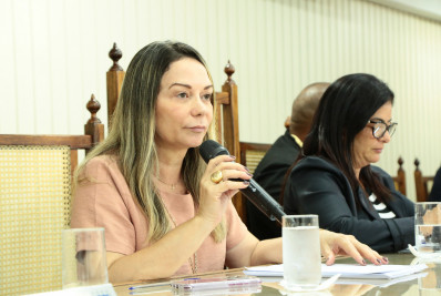 Secretaria de Saúde faz prestação de contas na Câmara de Caxias