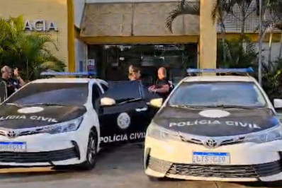 Mulher é presa por usar falsos comprovantes de Pix para aplicar golpe em supermercado