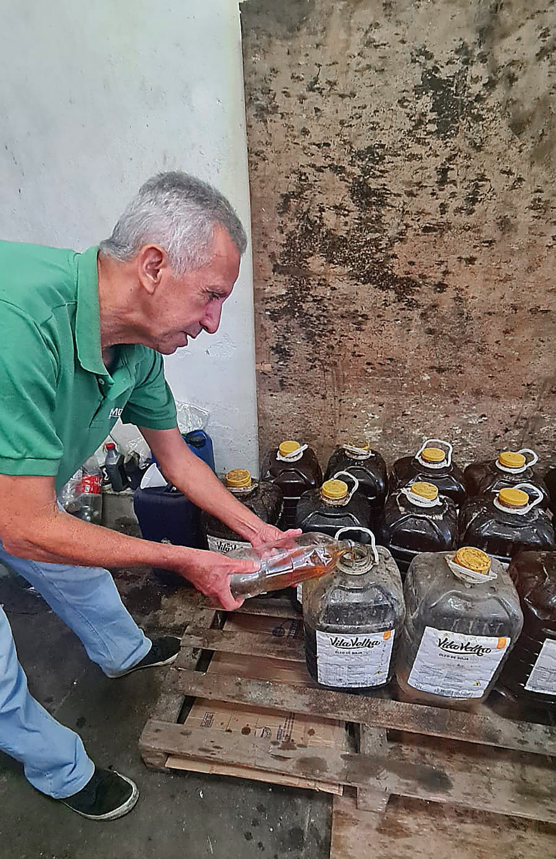 Material é recolhido pela Comdep