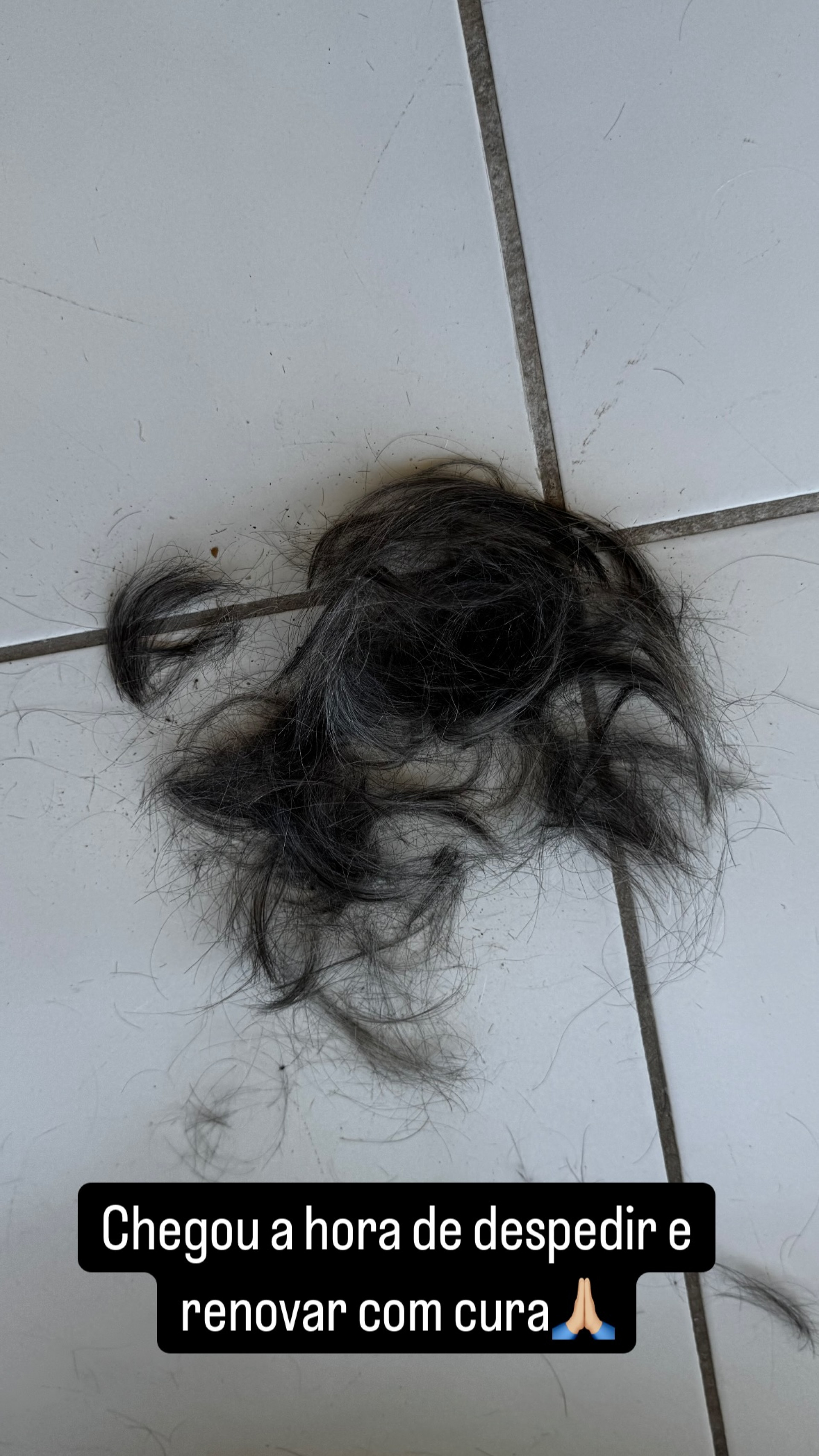 Mãe de Dany Bananinha raspou a cabeça em luta contra o câncer  - Reprodução/Instagram 