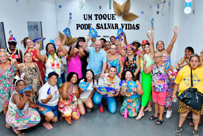 Usuários dos CRAS caem na folia de Carnaval em Belford Roxo