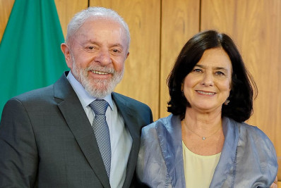 Lula diz que demitiu Nísia porque precisa de 'mais agressividade na política'