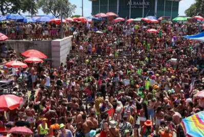 Carnaval 2025: veja o que abre e o que fecha nos dias do feriado