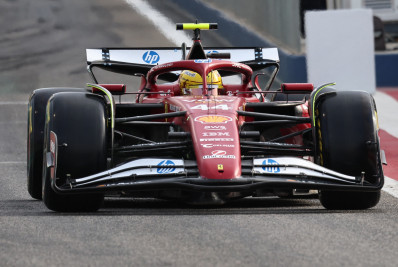 Lewis Hamilton faz balanço do período de testes na Ferrari: 'Muito divertido'