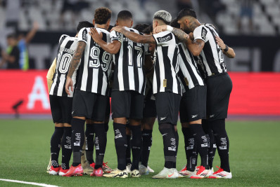 Em começo decepcionante, Botafogo já iguala número de derrotas com Artur Jorge