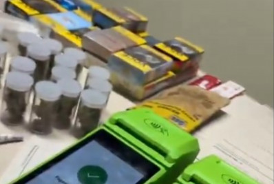 Quadrilha que vendia drogas e dava 'golpe da maquininha' na Praia de Ipanema é presa