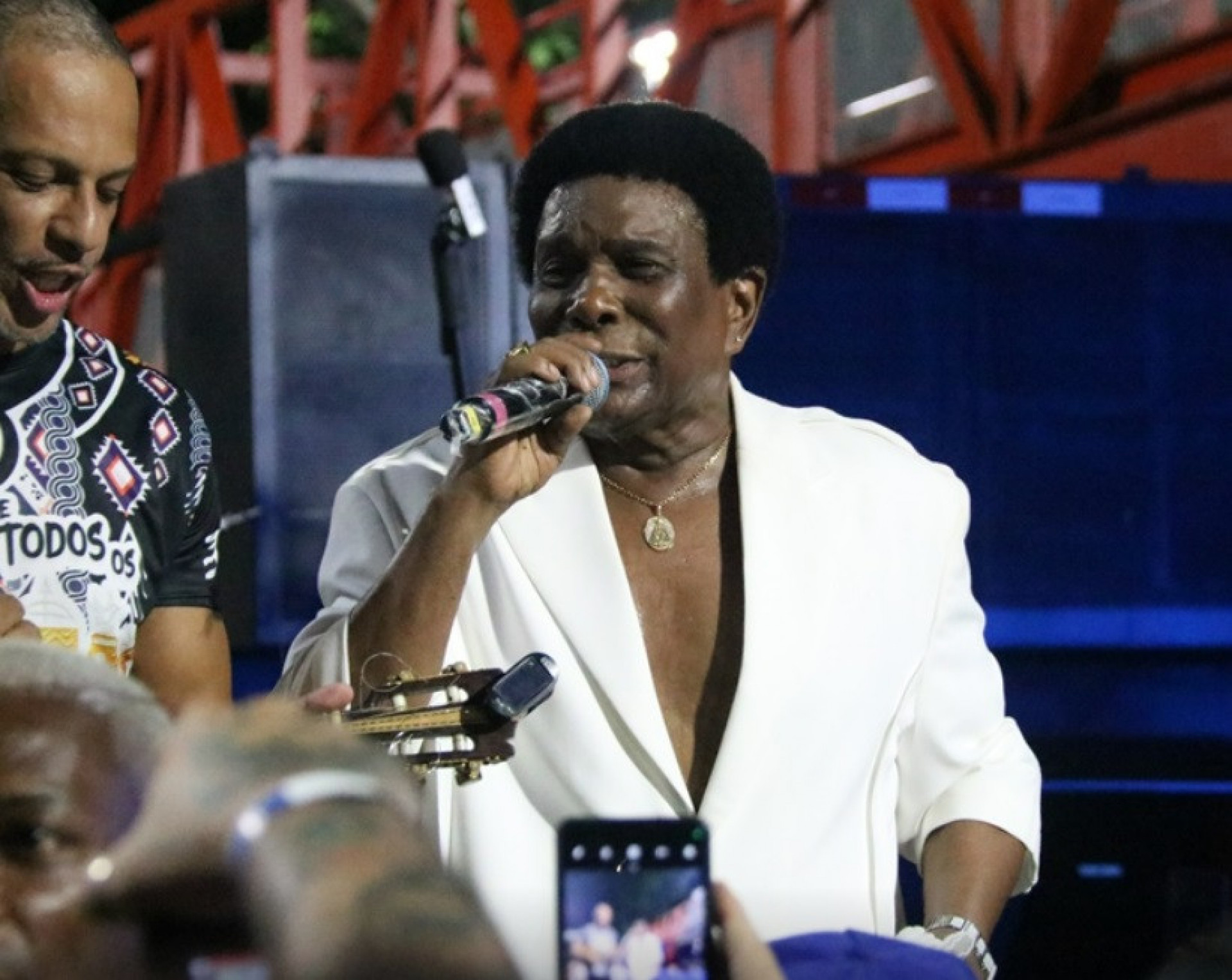 Neguinho da Beija-Flor - Allan Duffes/ Carnavalesco