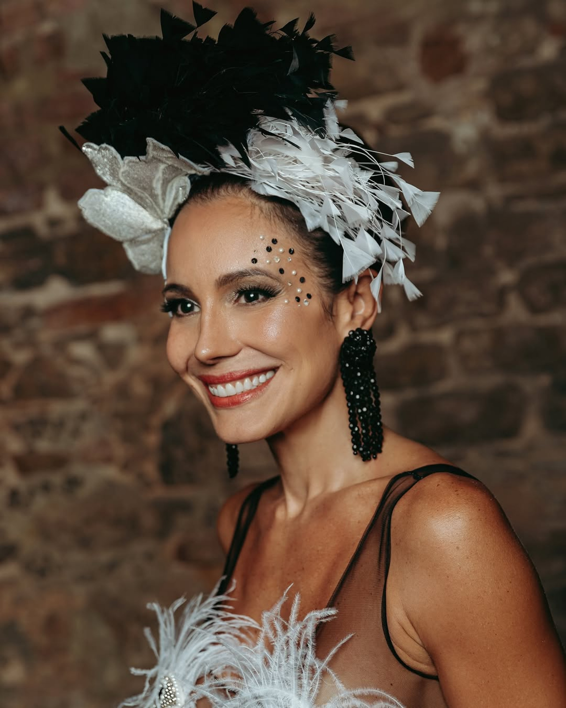 Ju Knust brilha em ensaio ao lado dos m&uacute;sicos do Cord&atilde;o da Bola Preta
 - Warley Venancio/Divulga&ccedil;&atilde;o