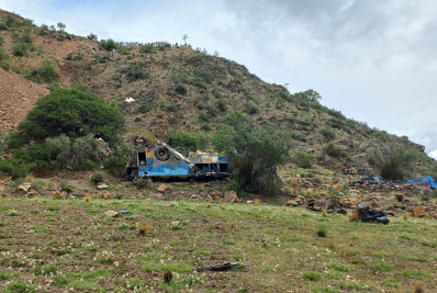 Colisão entre 2 ônibus deixa ao menos 37 mortos na Bolívia