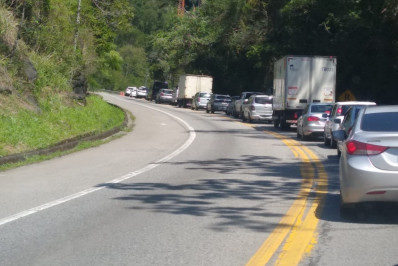 Acidente com sete vítimas na Rio-Santos em Angra dos Reis