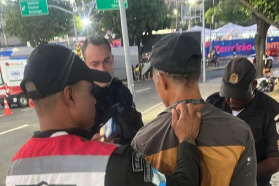 Foragido por homicídio é preso perto do Sambódromo