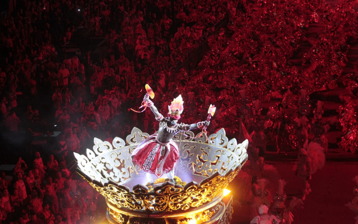 Escola trouxe o enredo \'Egb&eacute; Iya Nass&ocirc;\'