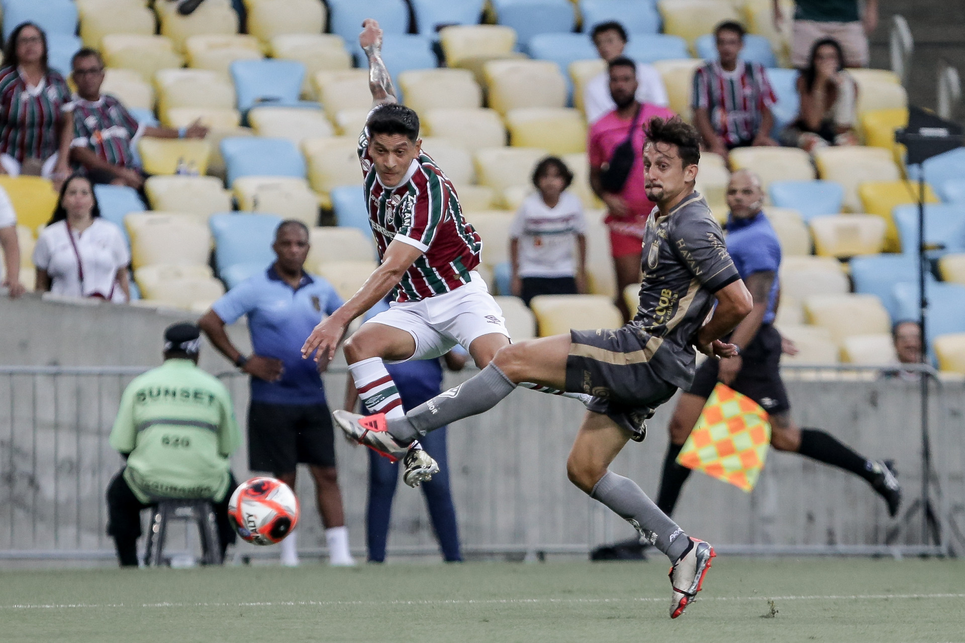 Finaliza&ccedil;&atilde;o de Cano em Fluminense x Volta Redonda - Lucas Mer&ccedil;on / Fluminense