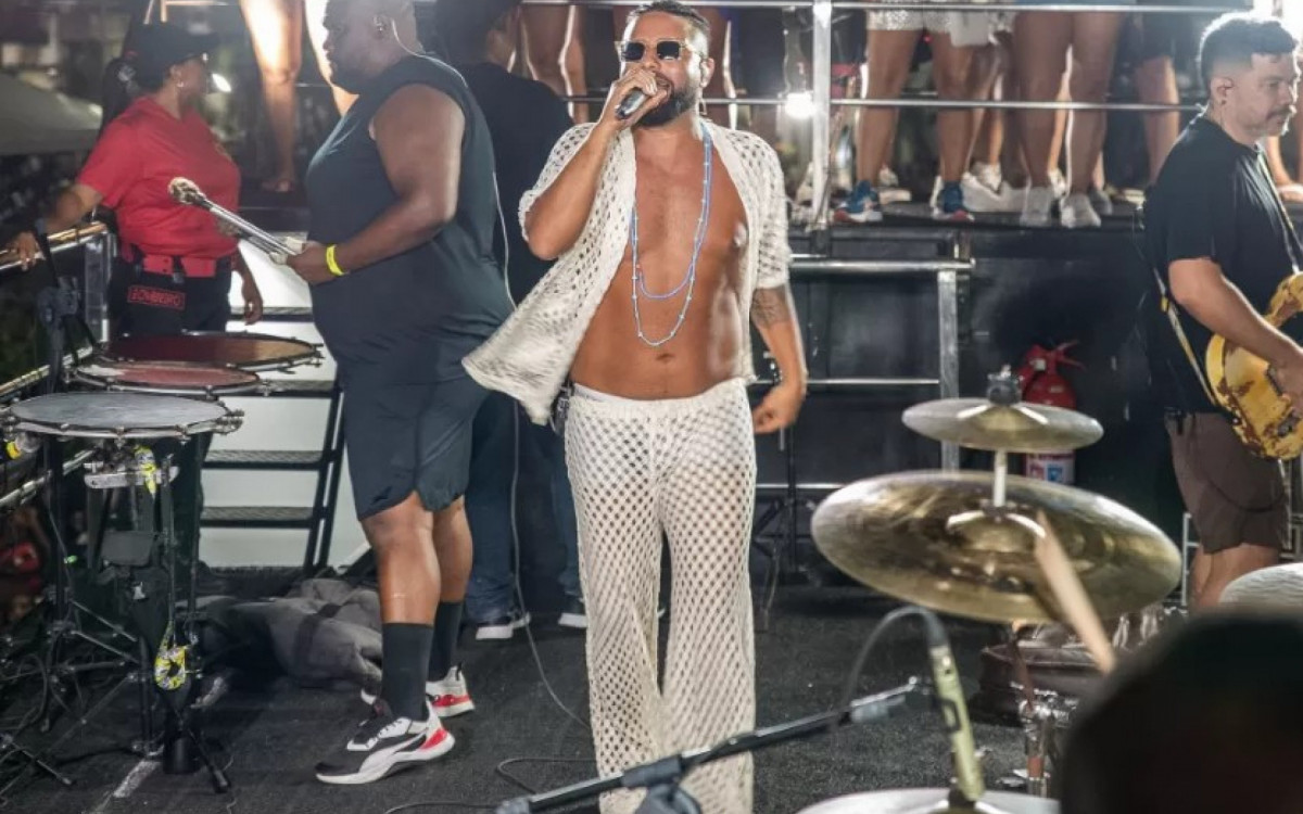 Prefeito, Dr Serginho, se jogou na festa