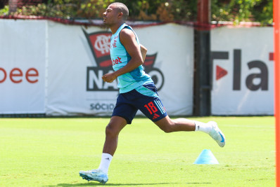 Flamengo não contará com De La Cruz na estreia do Mundial