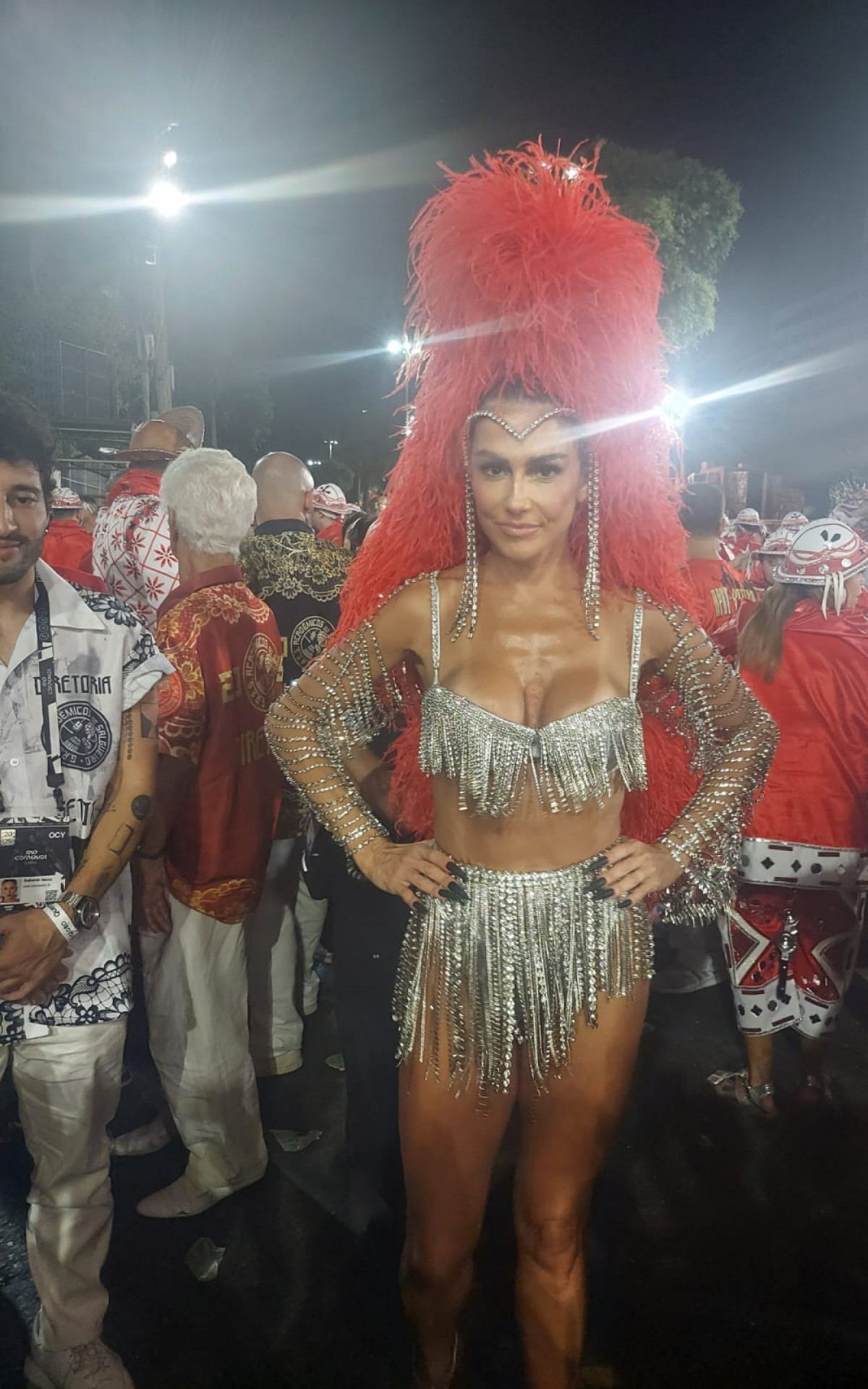 Deborah Secco é madrinha do Salgueiro - Foto: Rachel Siston / Agência O Dia