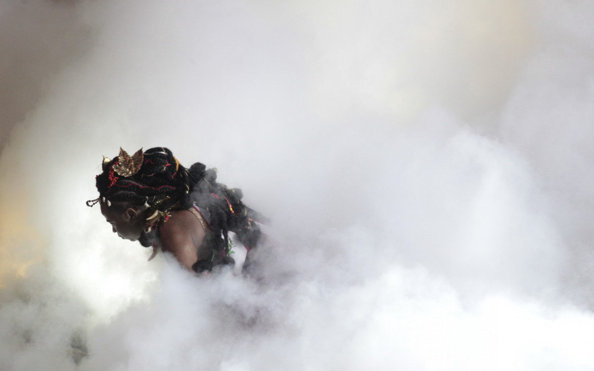 Desfile da G.R.E.S Acadêmicos do Salgueiro, na Avenida Marquês de Sapucaí, no Centro do Rio de Janeiro, nesta segunda-feira (03).
