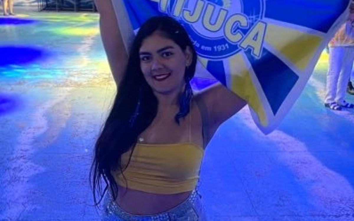 Vitoria Franco usou as redes sociais para denunciar a agressão que sofreu pouco antes do desfile da Unidos da Tijuca