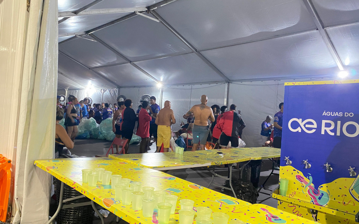 Maquiadores ganham novo espaço para trabalho - Foto: Thalita Queiroz / Agência O Dia