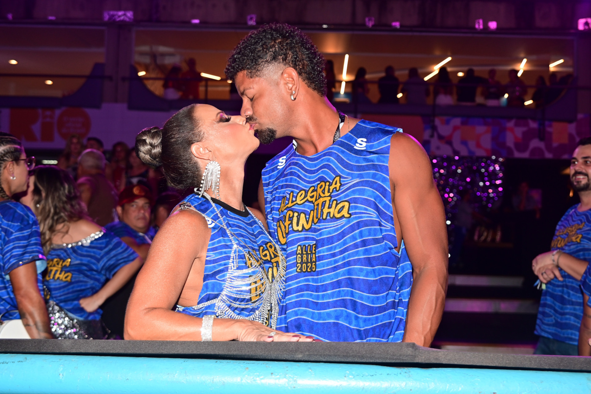 Viviane Araujo e Guilherme Militão -  Leo Franco / AgNews