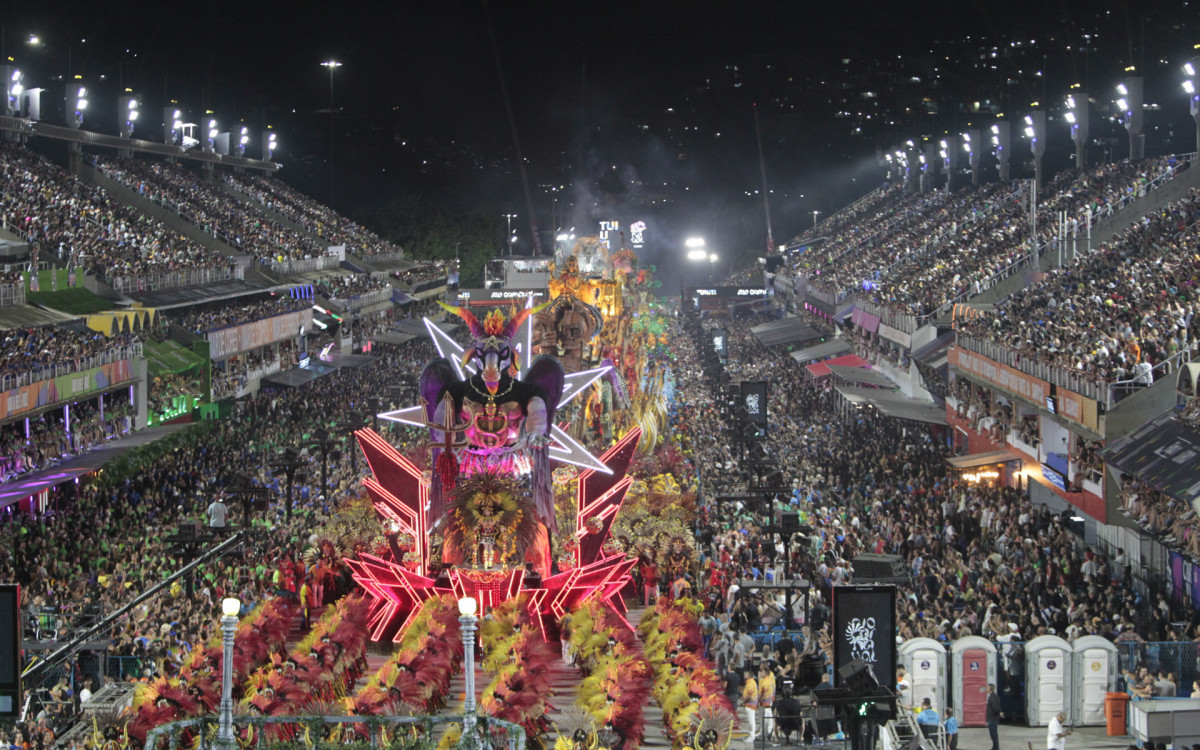 Paraíso do Tuiuti desfilou 'Quem tem Medo de Xica Manicongo?' - Reginaldo Pimenta/Agência O Dia