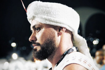 Carnavalesco Leandro Vieira detona mudanças nos desfile do Grupo Especial: 'Bola fora'