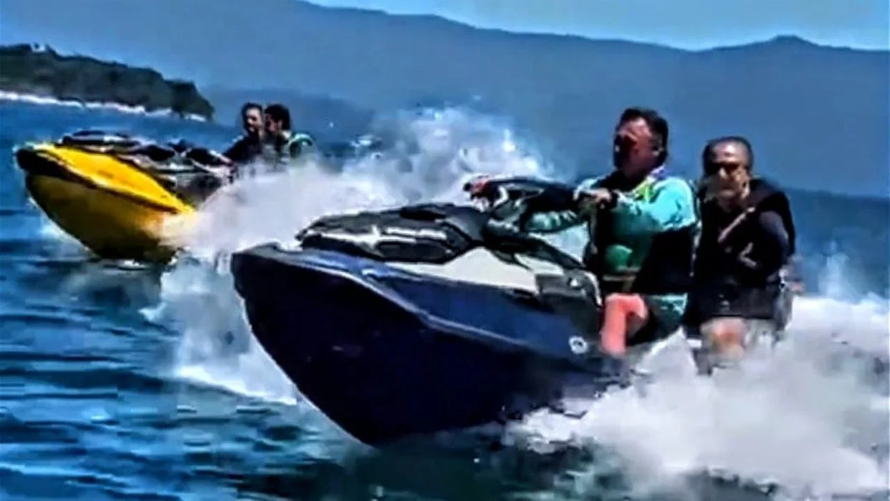 Malafaia discute com senador após passeio de jetski com Bolsonaro no carnaval