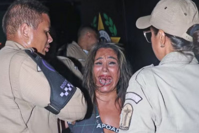 Mulher é presa em flagrante por morder pessoas em camarote da Sapucaí