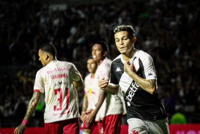 Em fase final de recuperação, Adson se aproxima de retorno no Vasco
