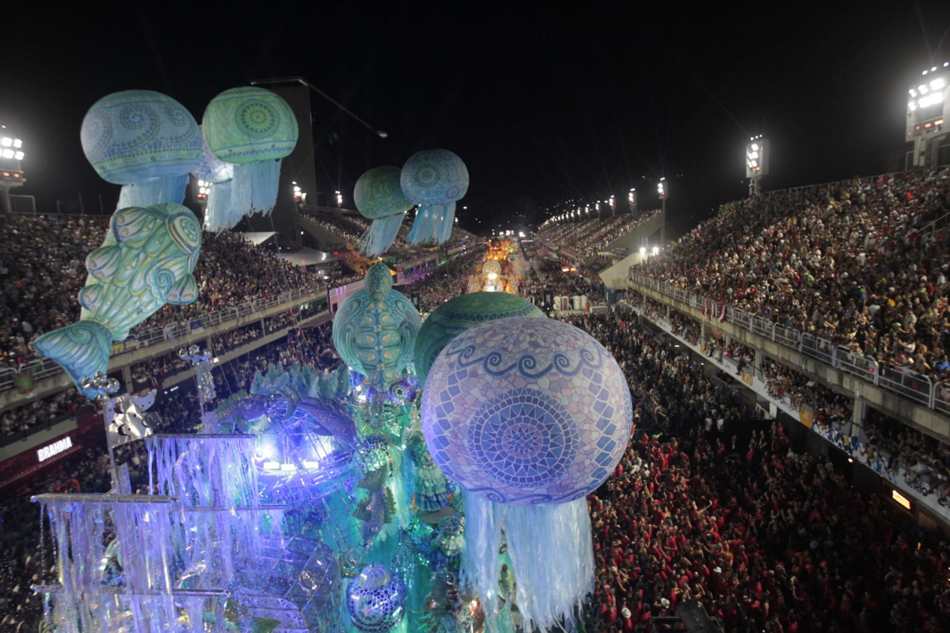 Grande Rio homenageou o Carimbó e a Encantaria, cultura típica do Pará, com o enredo