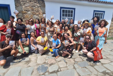 Professora niteroiense abre segunda chamada para coletânea literária sobre educação