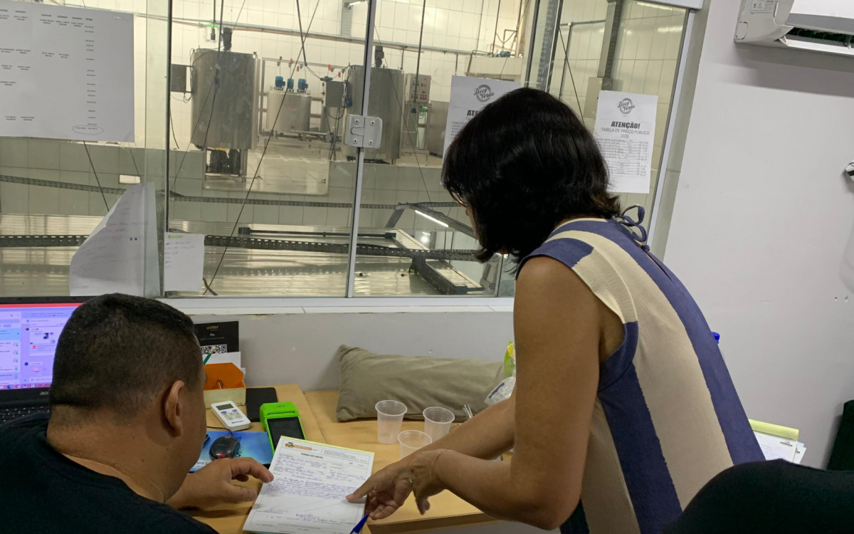 No momento da inspeção, a produção estava paralisada, pois segundo os responsáveis, entrou em manutenção  de rotina