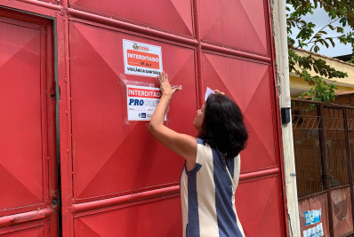Belford Roxo: Vigilância Sanitária interdita fábrica de sorvete, após consumidora encontrar barata em picolé