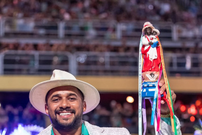 Mestre Fafá rebate justificativa de décimo perdido pela Grande Rio: 'Falha mecânica'