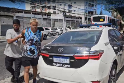 Homem é preso por agredir ex-companheira na frente da filha de 3 anos