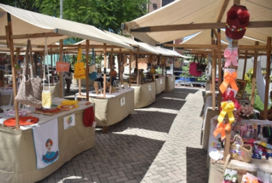 Caxias recebe feira 'Ela Empreende', na Praça do Relógio