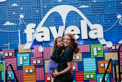 Um sonho na Sapucaí: alunos de escolas públicas veem as escolas mirins