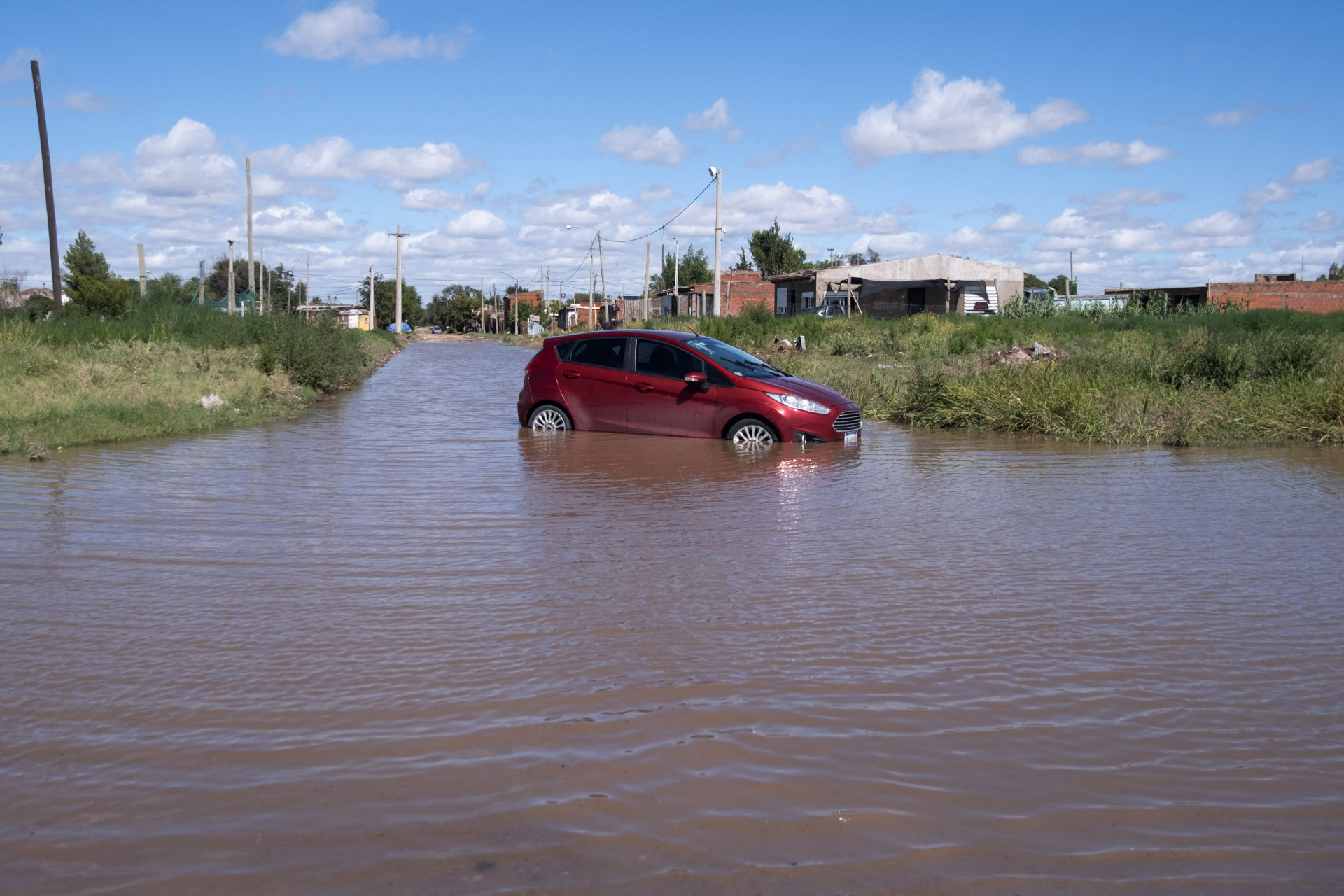 Tempestade durou oito horas - AFP