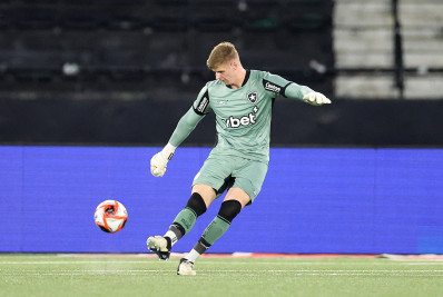Sem espaço, Raul pode deixar o Botafogo com apenas cinco jogos disputados