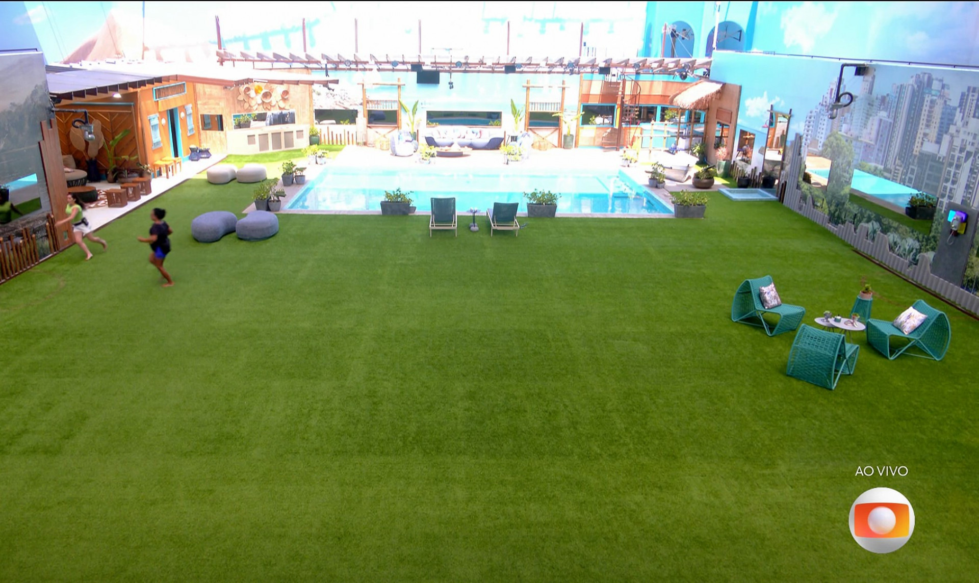 Daniele Hypolito atende o Big Fone e ganha acesso a 'loja secreta' - Reprodução / TV Globo