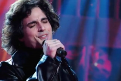 Fiuk gera revolta na web ao ignorar Dona Déa no Domingão