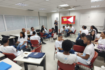 Programa abre 100 vagas gratuitas para formação de jovens em situação de vulnerabilidade social