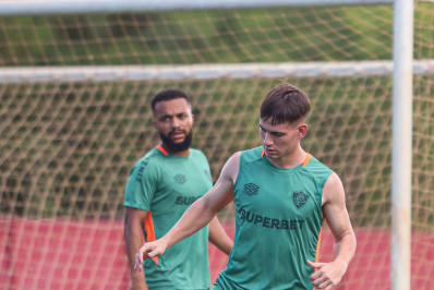 E Lavega? Mano vê reforço pronto para estrear pelo Fluminense