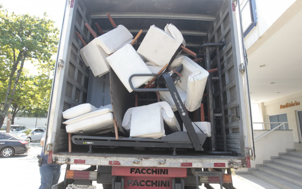 Equipamentos da academia de Peixão foram apreendidos e encaminhado à Cidade da Polícia - Reginaldo Pimenta/Agência O DIA