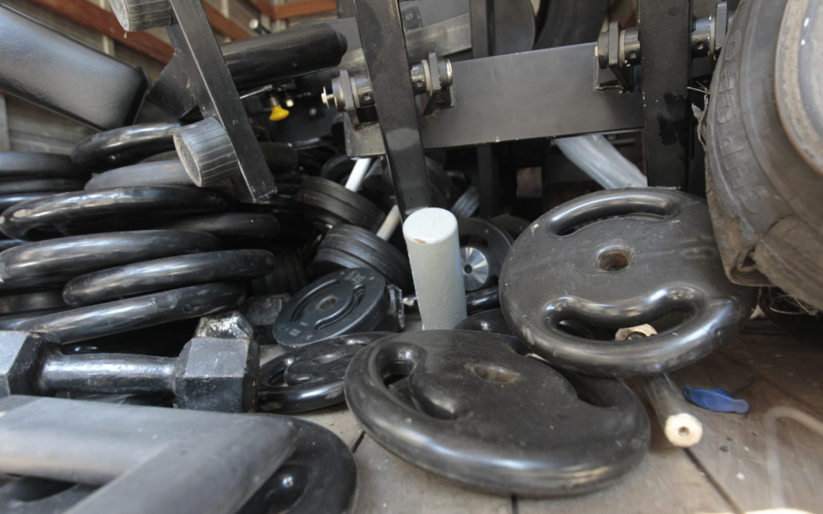 Equipamentos da academia de Peixão foram apreendidos e encaminhado à Cidade da Polícia - Reginaldo Pimenta/Agência O DIA