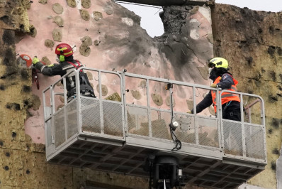 Ucrânia lança centenas de drones contra Rússia antes de reunião com EUA sobre cessar-fogo
