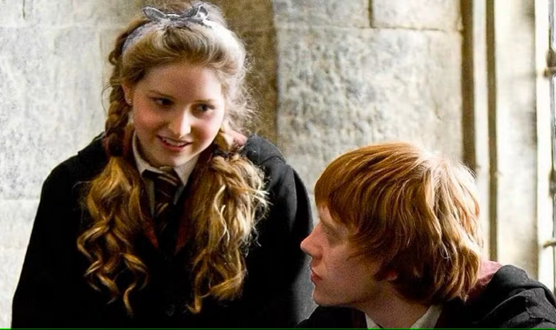 Jessie Cave, atriz de 'Harry Potter', cria OnlyFans para seu cabelo - Reprodução / Warner Bros. Studios