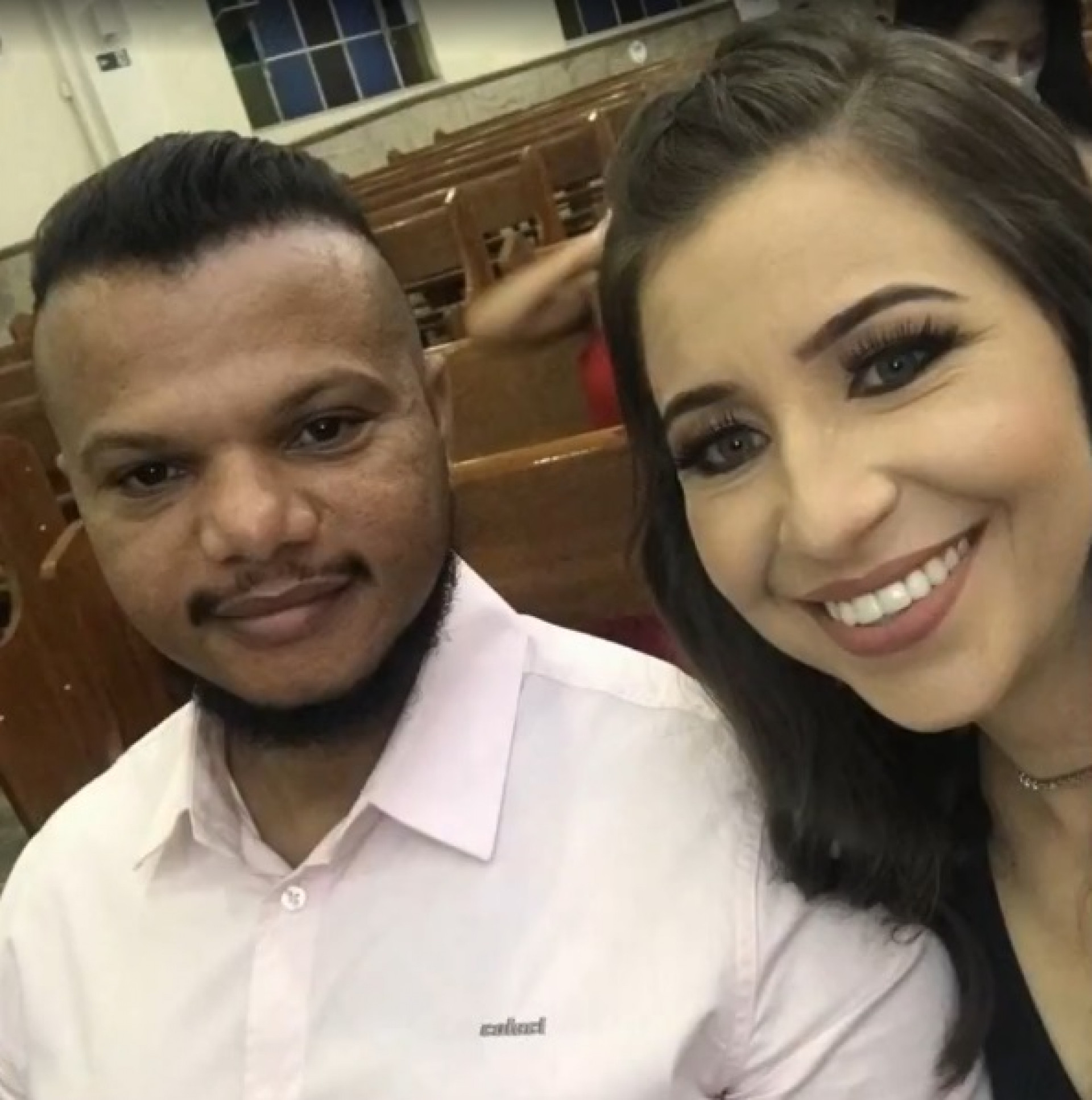 Segundo a Polícia Militar, o homem, de 43 anos, ex-companheiro da vítima, matou a mulher com golpes de canivete